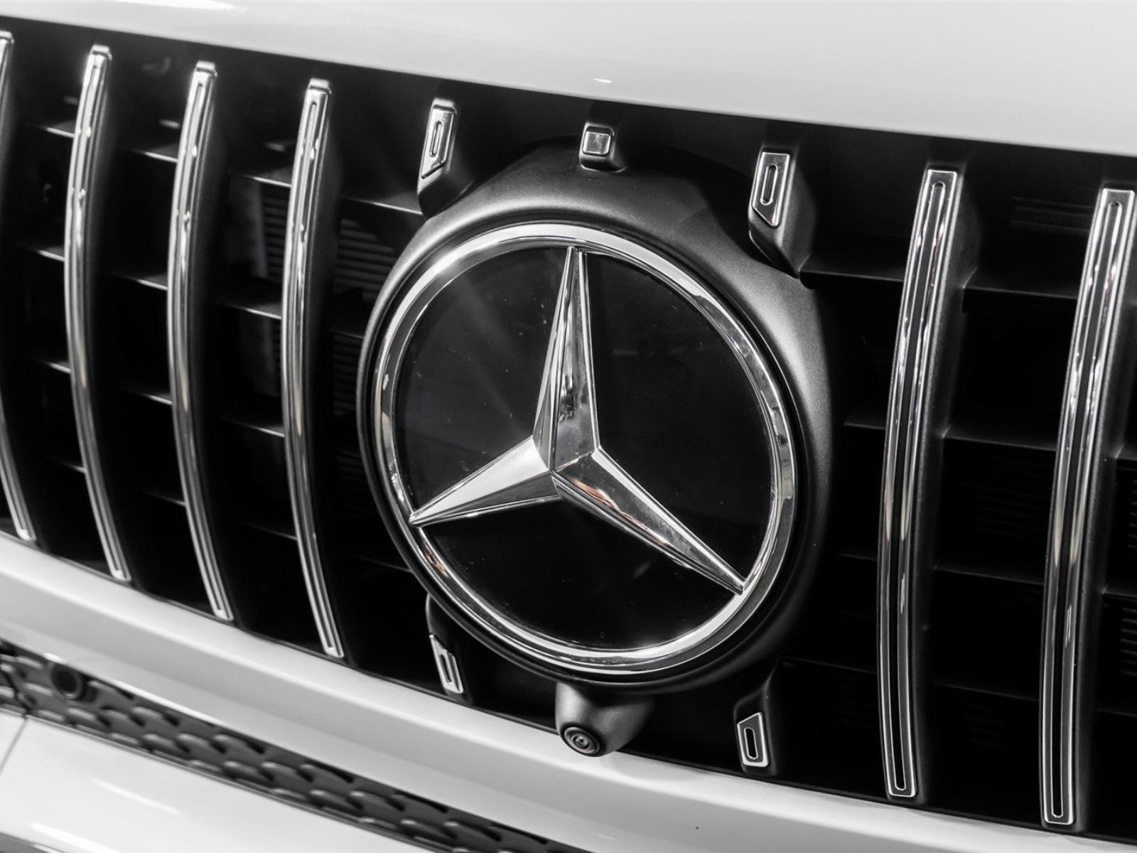 Used 2025 Mercedes-Benz GLE 53 AMG 4MATIC Coupe image 24