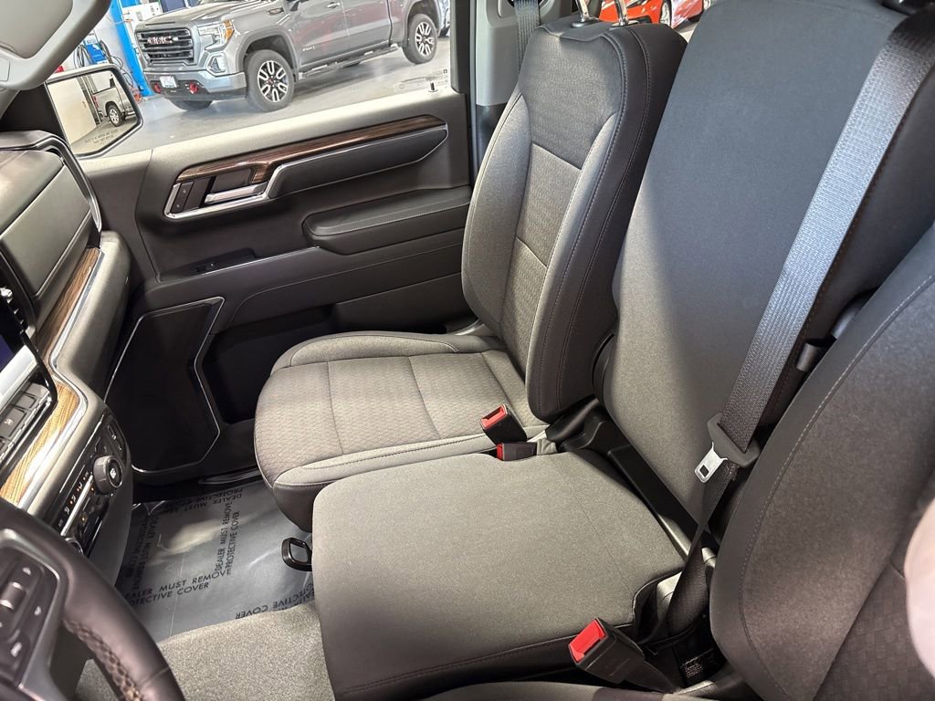 Used 2024 Chevrolet Silverado 1500 RST w/ Protection Package AWD/4WD image 27