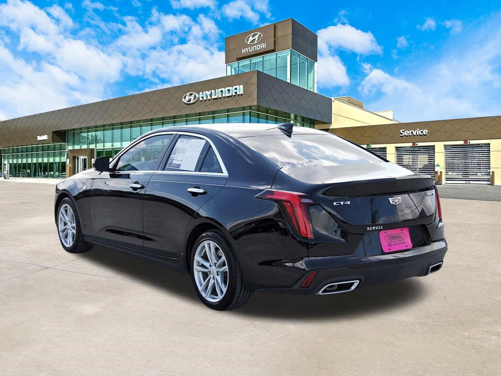 Used 2023 Cadillac CT4 Luxury RWD image 8
