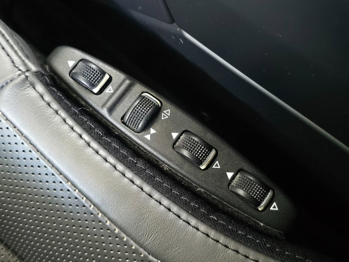 Used 2016 Mercedes-Benz G 550 image 43