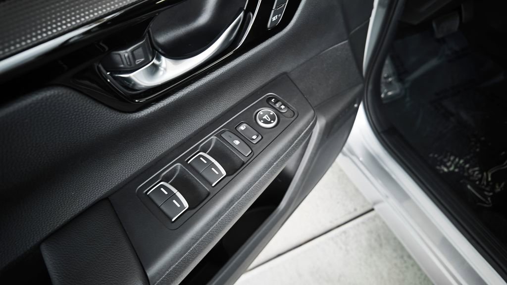 Used 2025 Honda CR-V EX-L image 20