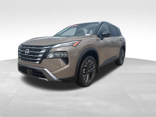 Used 2025 Nissan Rogue SL w/ Tech Package AWD/4WD image 4