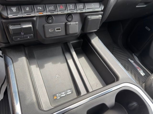 Used 2021 Chevrolet Silverado 2500 LTZ w/ Z71 Chrome Sport Edition AWD/4WD image 25