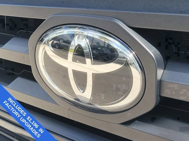 Used 2022 Toyota Tacoma SR w/ SR Convenience Package RWD image 10