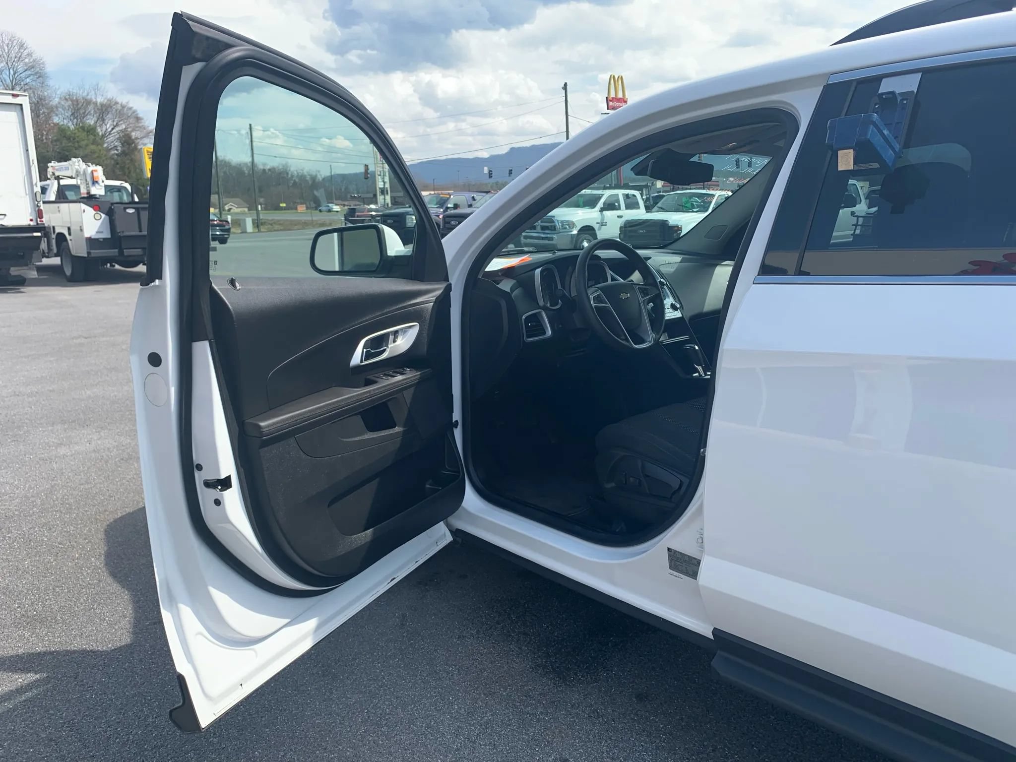 Used 2016 Chevrolet Equinox LT AWD/4WD image 7