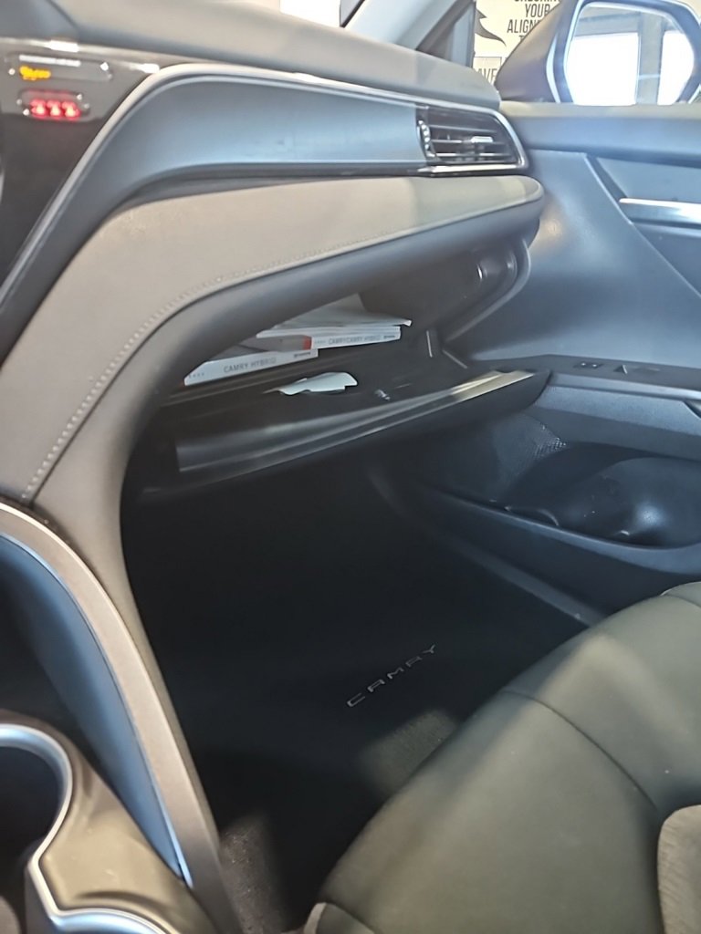 Used 2023 Toyota Camry LE image 28