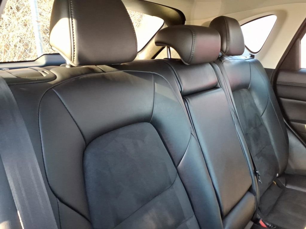 Used 2021 MAZDA CX-5 Touring image 25