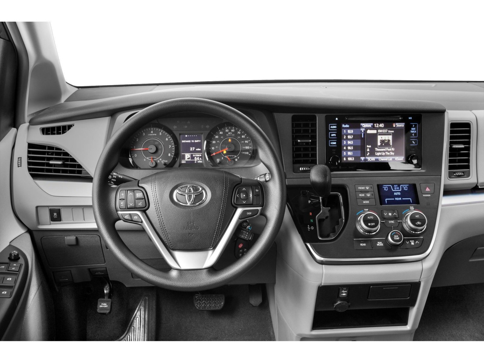 Used 2015 Toyota Sienna LE AWD/4WD image 4