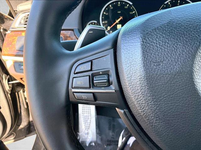 Used 2015 BMW 740Li xDrive image 20