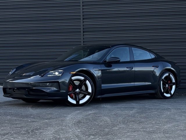 New 2025 Porsche Taycan 4S image 1