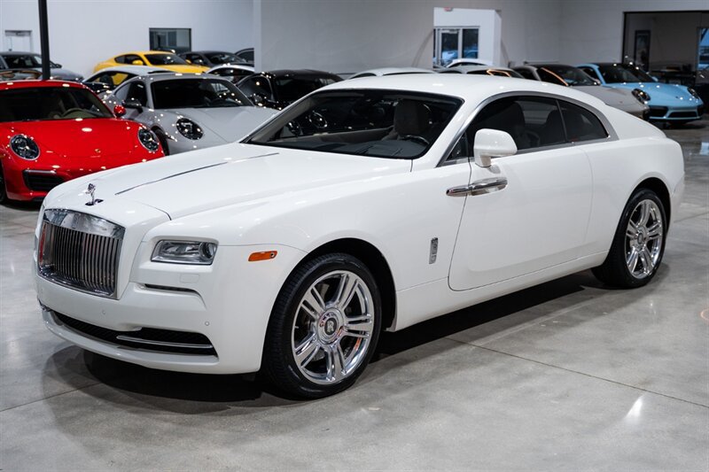 Used 2016 Rolls-Royce Wraith RWD image 2