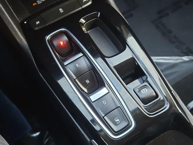 Used 2022 Chevrolet Bolt EUV Premier w/ Sun & Sound Package FWD image 16
