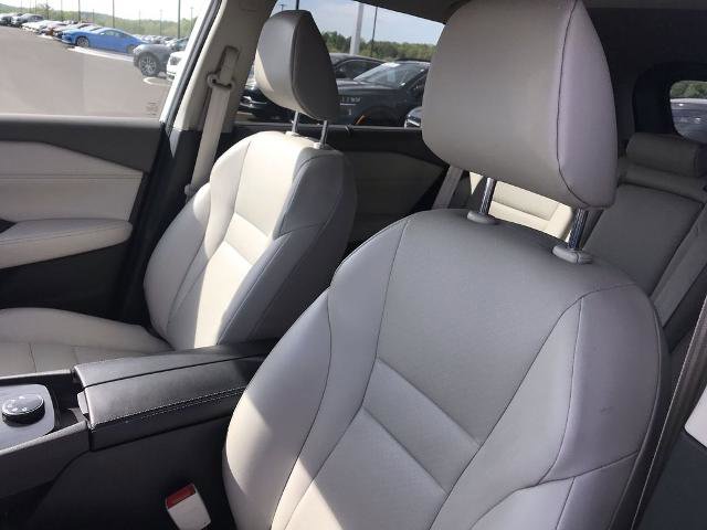 Certified 2022 Nissan Rogue SV w/ SV Premium Package AWD/4WD image 11