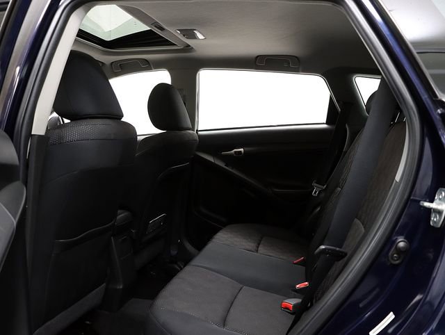 Used 2009 Pontiac Vibe AWD w/ Sun And Sound Package image 12