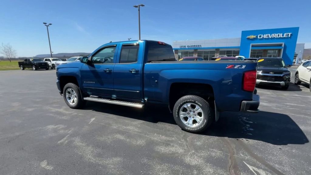 Used 2019 Chevrolet Silverado 1500 LT w/ All Star Edition image 6