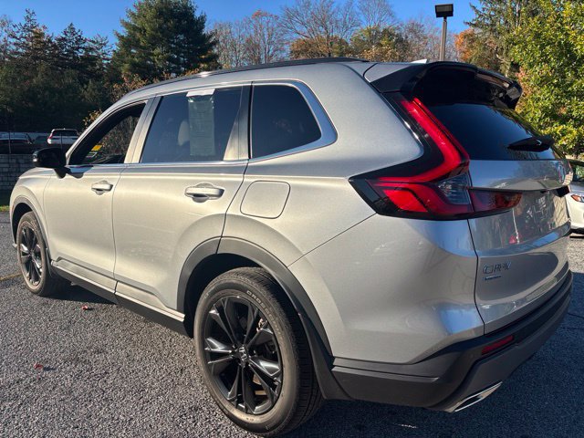 Used 2024 Honda CR-V Sport Touring image 4