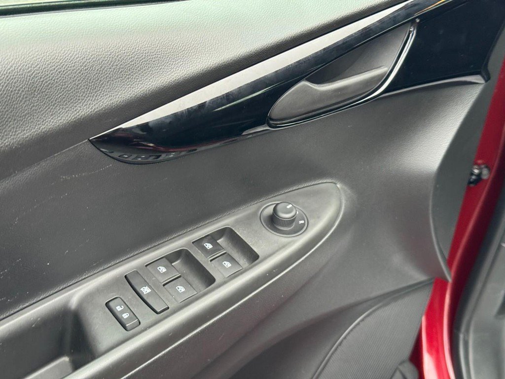 Certified 2022 Chevrolet Spark LT FWD image 17