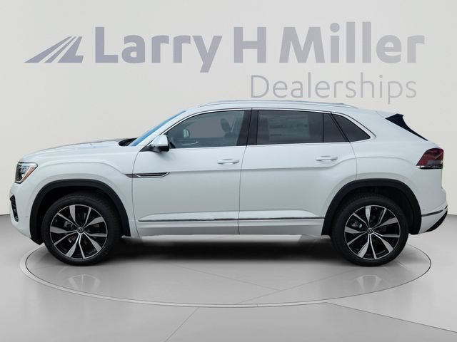 New 2026 Volkswagen Atlas Cross Sport SEL Premium R-Line AWD/4WD image 2