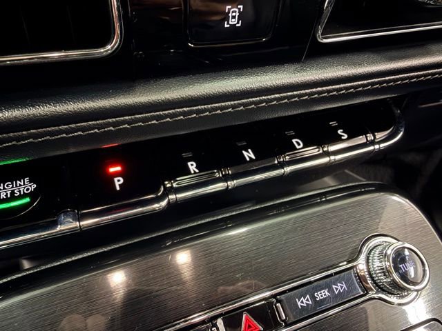 Used 2023 Lincoln Nautilus Reserve w/ Equipment Group 201A image 19