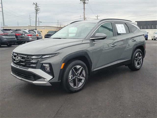 Used 2025 Hyundai Tucson SEL image 2