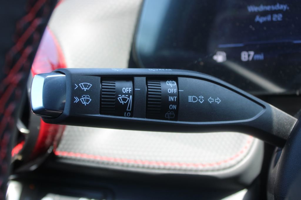 New 2026 Chevrolet Equinox ACTIV w/ Convenience Package III FWD image 36