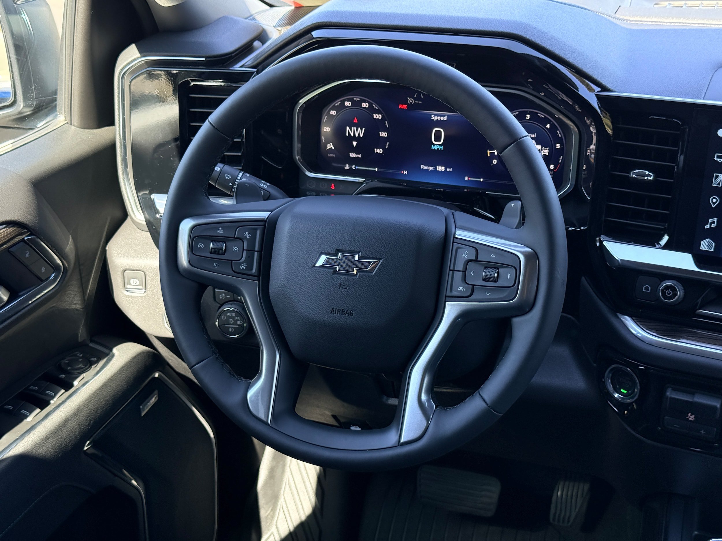 New 2026 Chevrolet Silverado 1500 LT Trail Boss w/ LT Trail Boss Premium Package AWD/4WD image 16