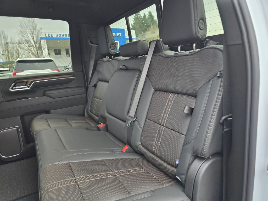 New 2026 Chevrolet Silverado 2500 High Country w/ High Country Premium Package AWD/4WD image 19