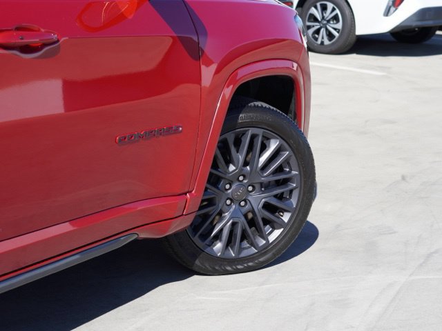 Used 2023 Jeep Compass Limited AWD/4WD image 7