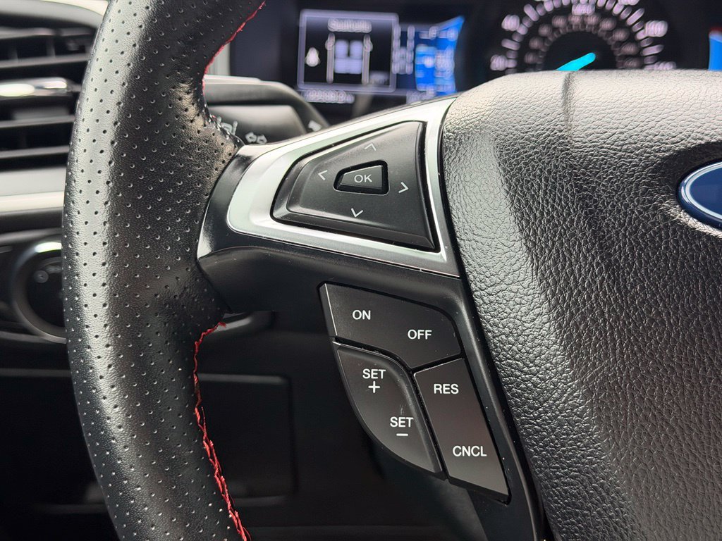 Used 2024 Ford Edge ST-Line AWD/4WD image 17