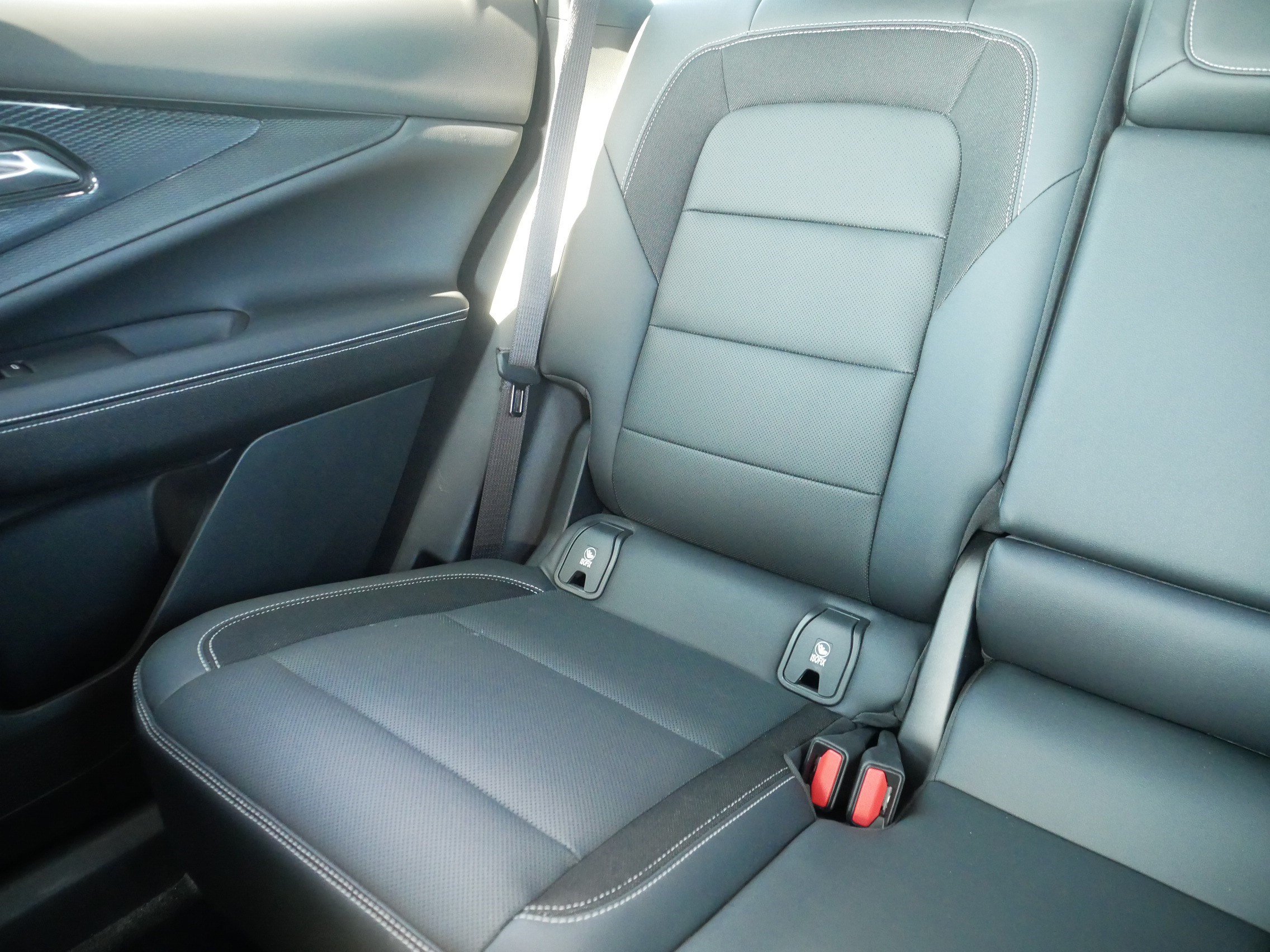 Used 2024 Chevrolet Blazer EV LT AWD/4WD image 12