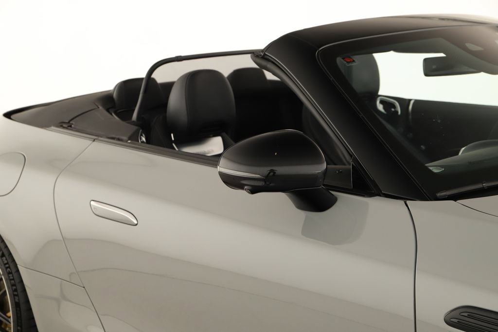 Used 2022 Mercedes-Benz SL 63 AMG 4MATIC image 34