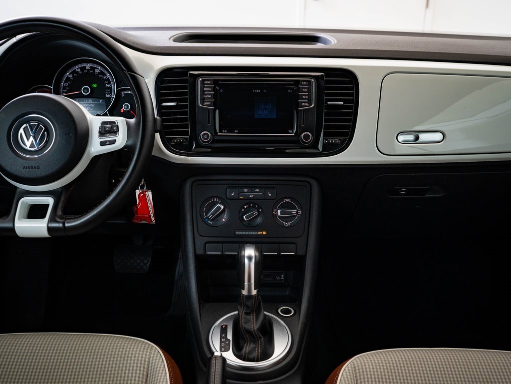 Used 2017 Volkswagen Beetle 1.8T S image 30