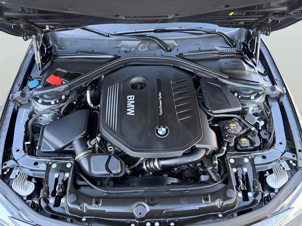 Used 2019 BMW 440i xDrive Coupe w/ M Sport Package image 29