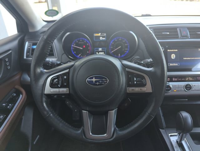 Used 2017 Subaru Outback 2.5i Touring AWD/4WD image 18