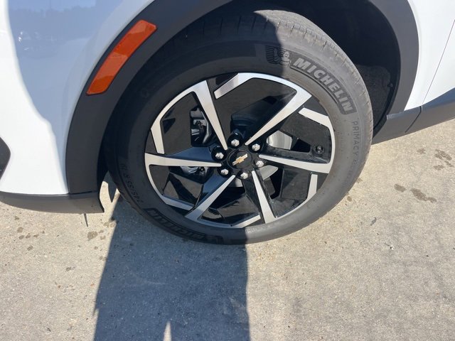 New 2026 Chevrolet Equinox EV LT image 39