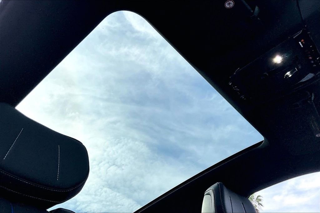 New 2026 Cadillac Lyriq Sport image 31