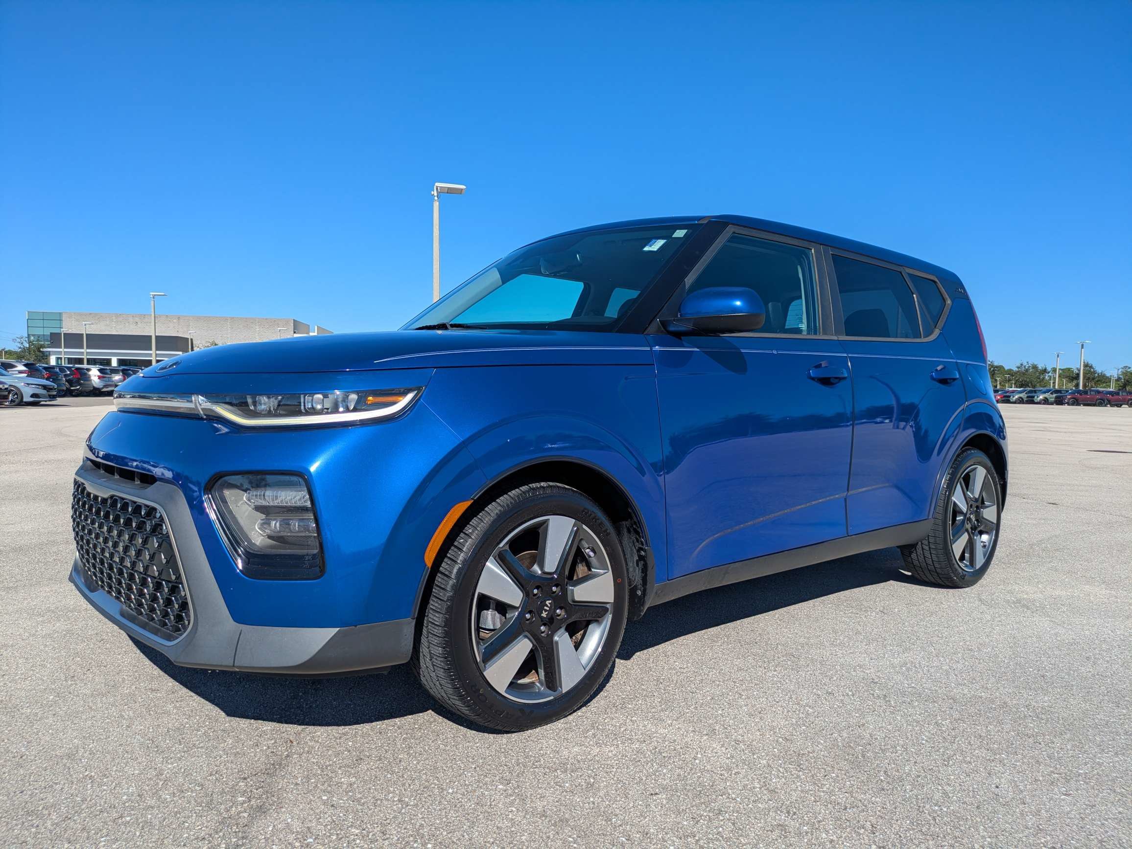 Used 2020 Kia Soul EX w/ Option Group 015 FWD image 8