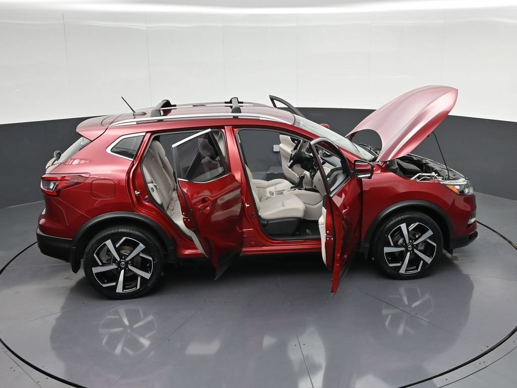 Used 2021 Nissan Rogue Sport SL FWD image 42
