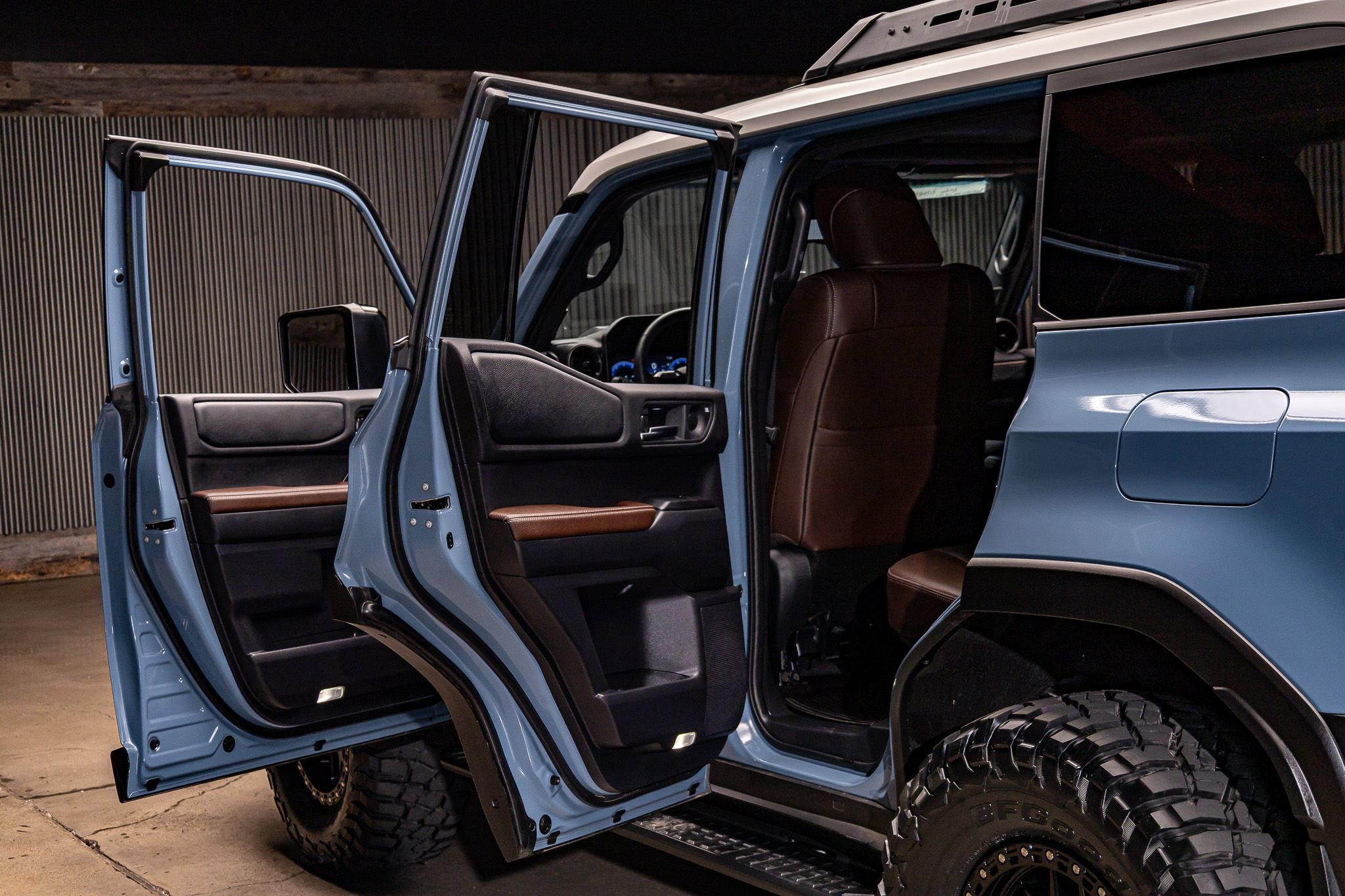 Used 2025 Toyota Land Cruiser w/ Premium Package image 28