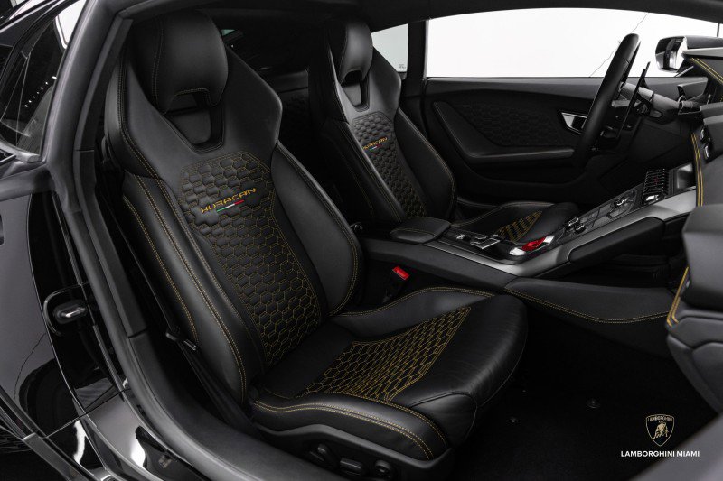 Used 2019 Lamborghini Huracan LP 580-2 image 30