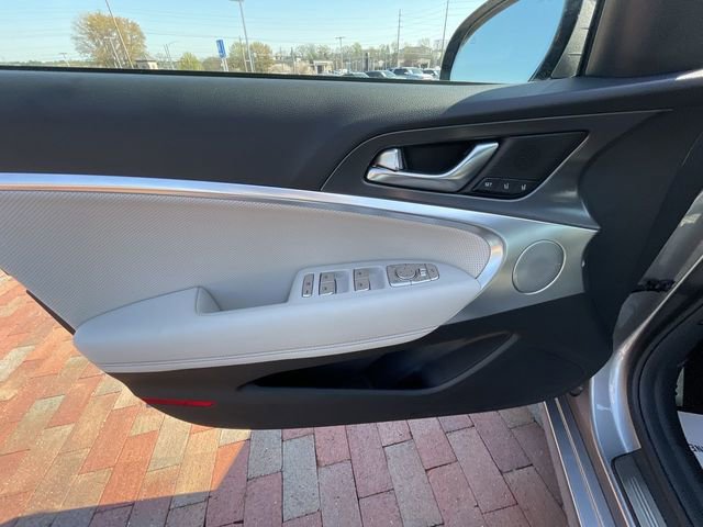 Used 2026 Genesis G70 3.3T Sport Prestige RWD image 10