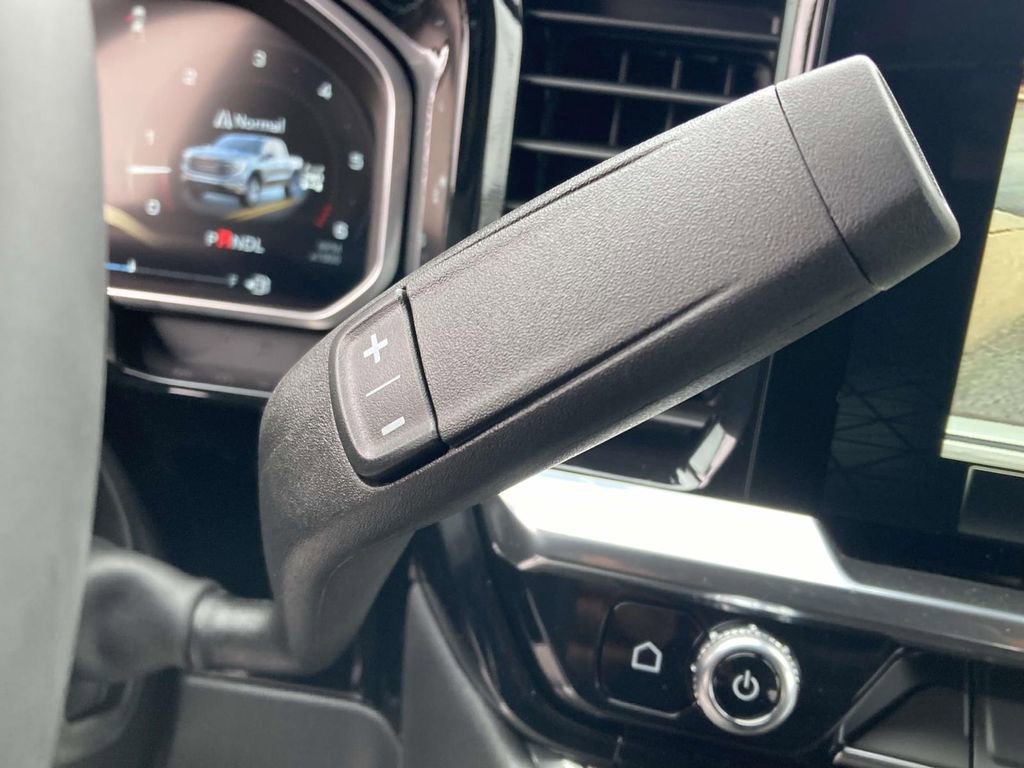 New 2026 GMC Sierra 1500 SLE w/ Preferred Package image 23