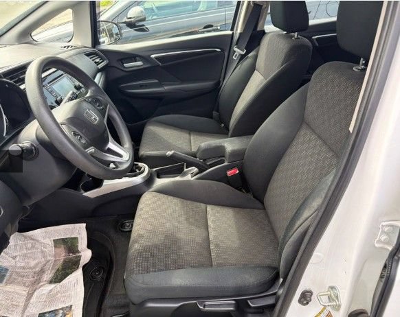 Used 2017 Honda Fit LX image 3