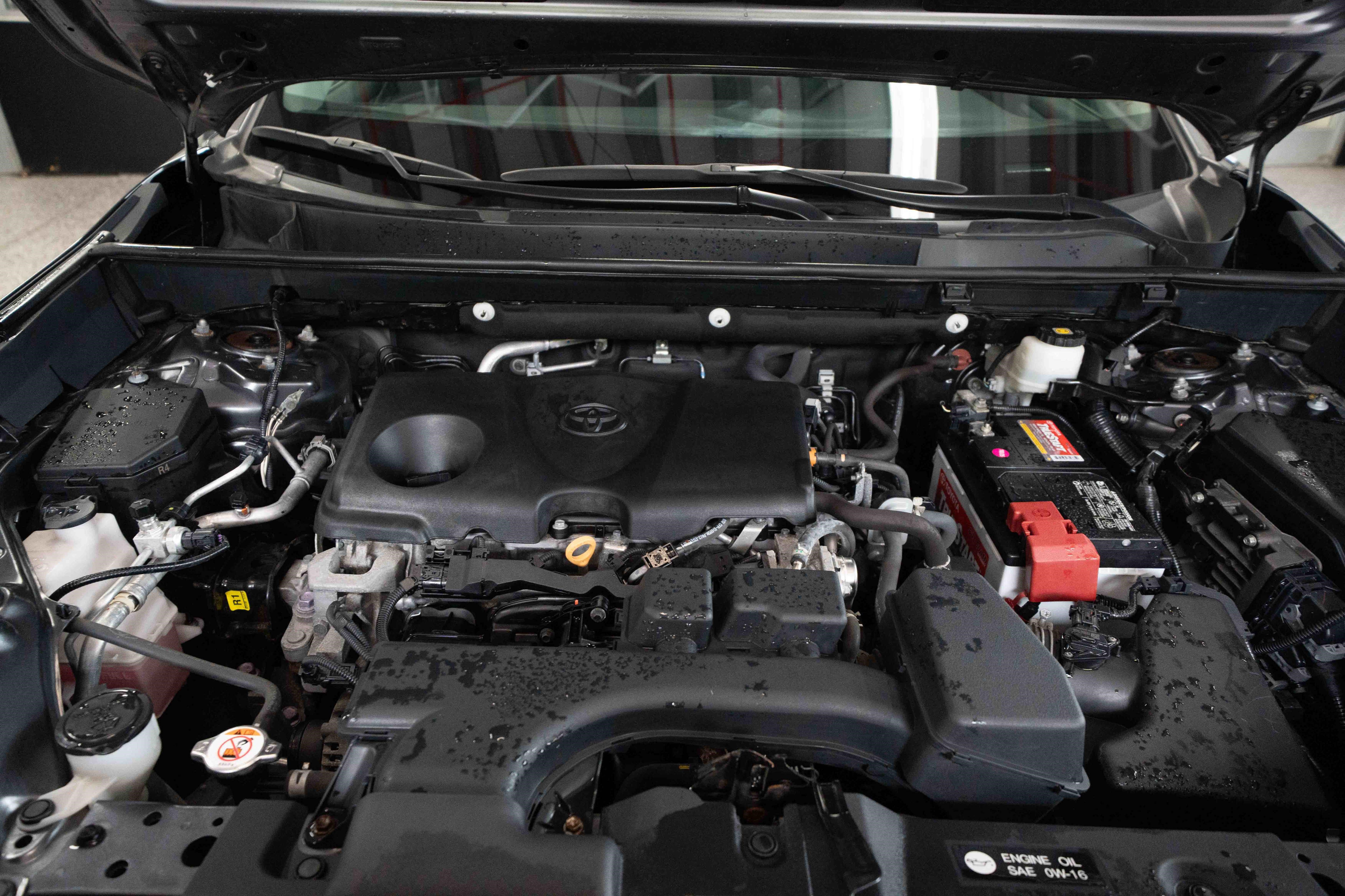 Used 2022 Toyota RAV4 XLE w/ Convenience Package AWD/4WD image 32
