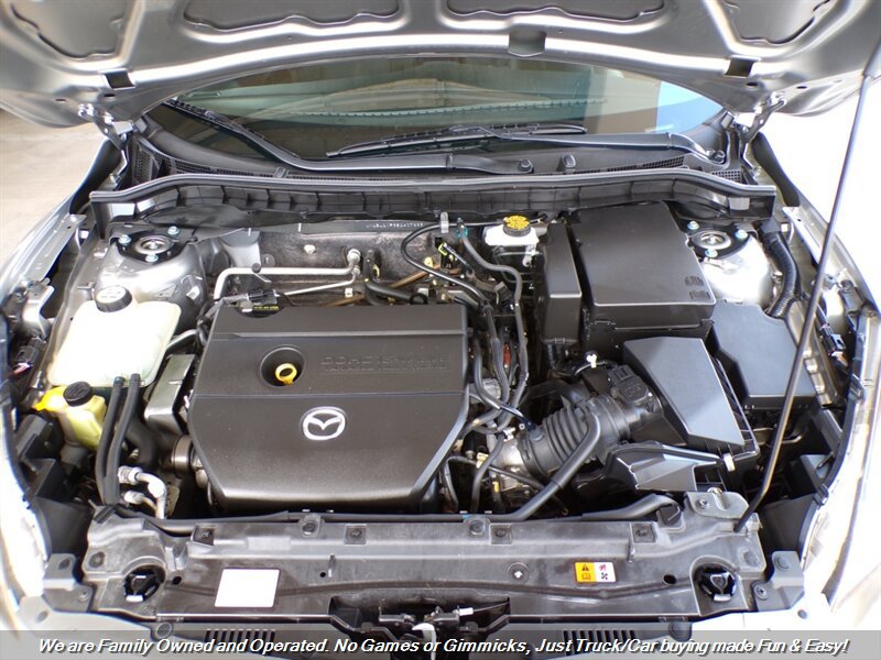 Used 2011 MAZDA MAZDA3 i Touring FWD image 39