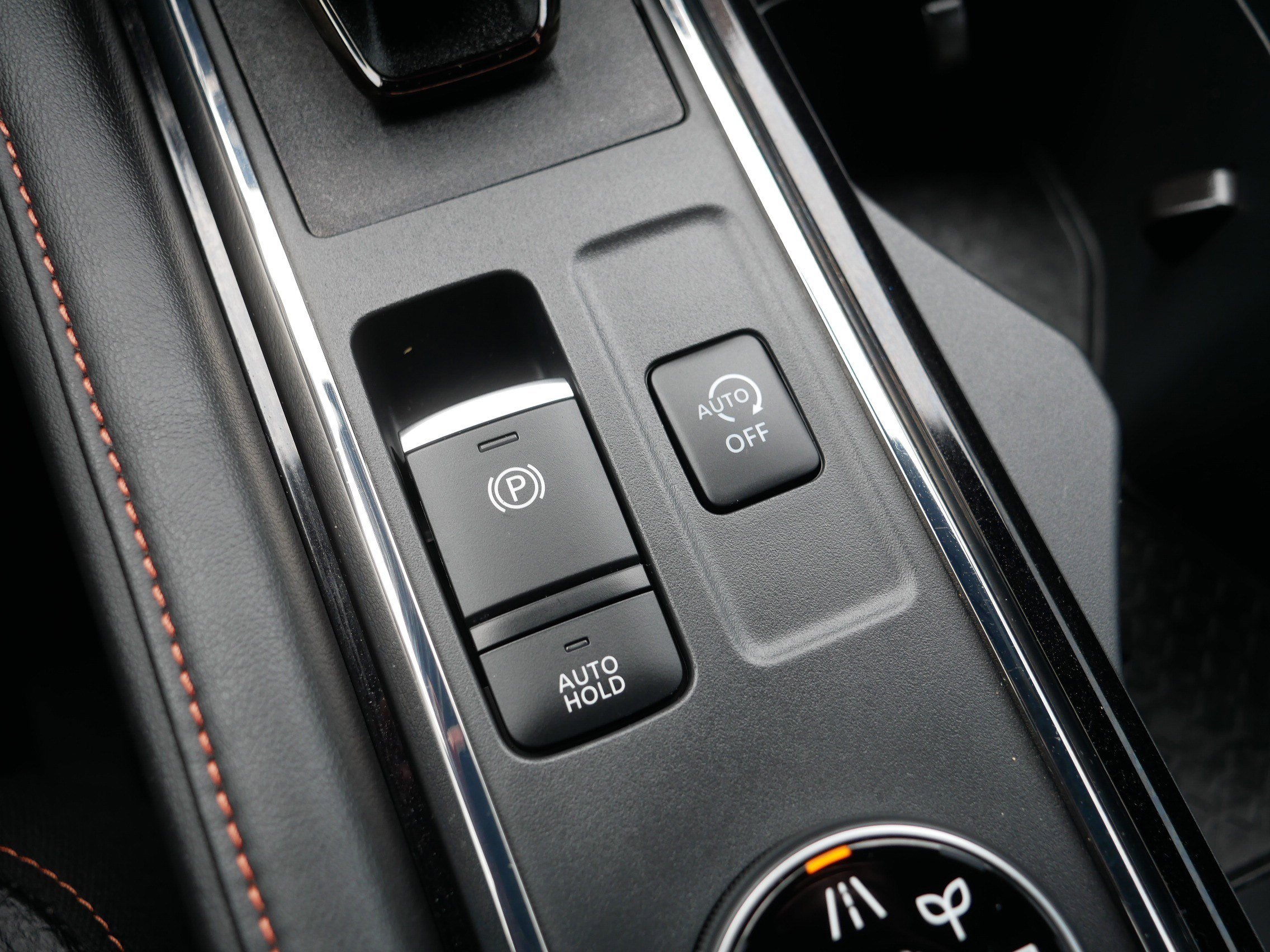 Certified 2025 Nissan Pathfinder Rock Creek image 32