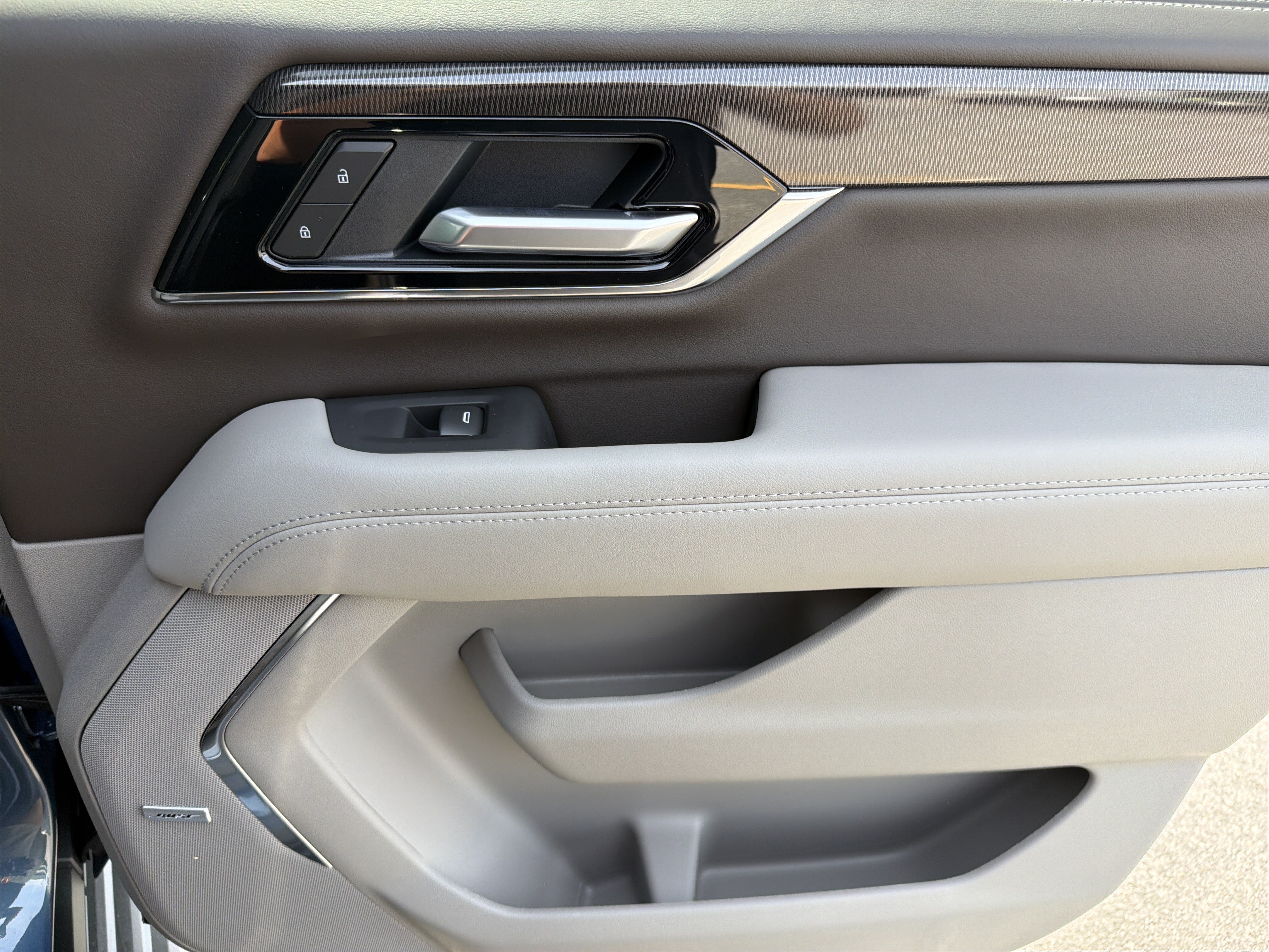 New 2026 GMC Yukon XL Elevation RWD image 18