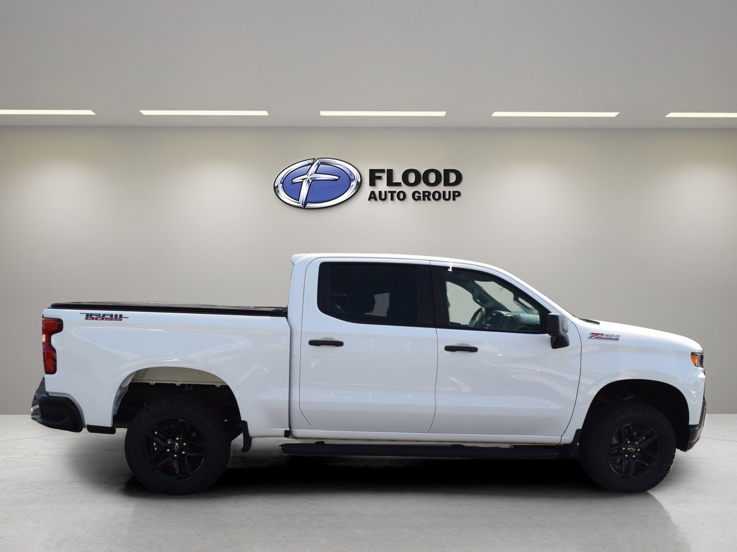 Used 2021 Chevrolet Silverado 1500 Custom Trail Boss w/ Safety Confidence Package image 3
