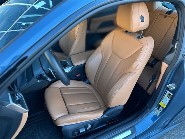 Used 2024 BMW M440i Coupe w/ Premium Package image 12