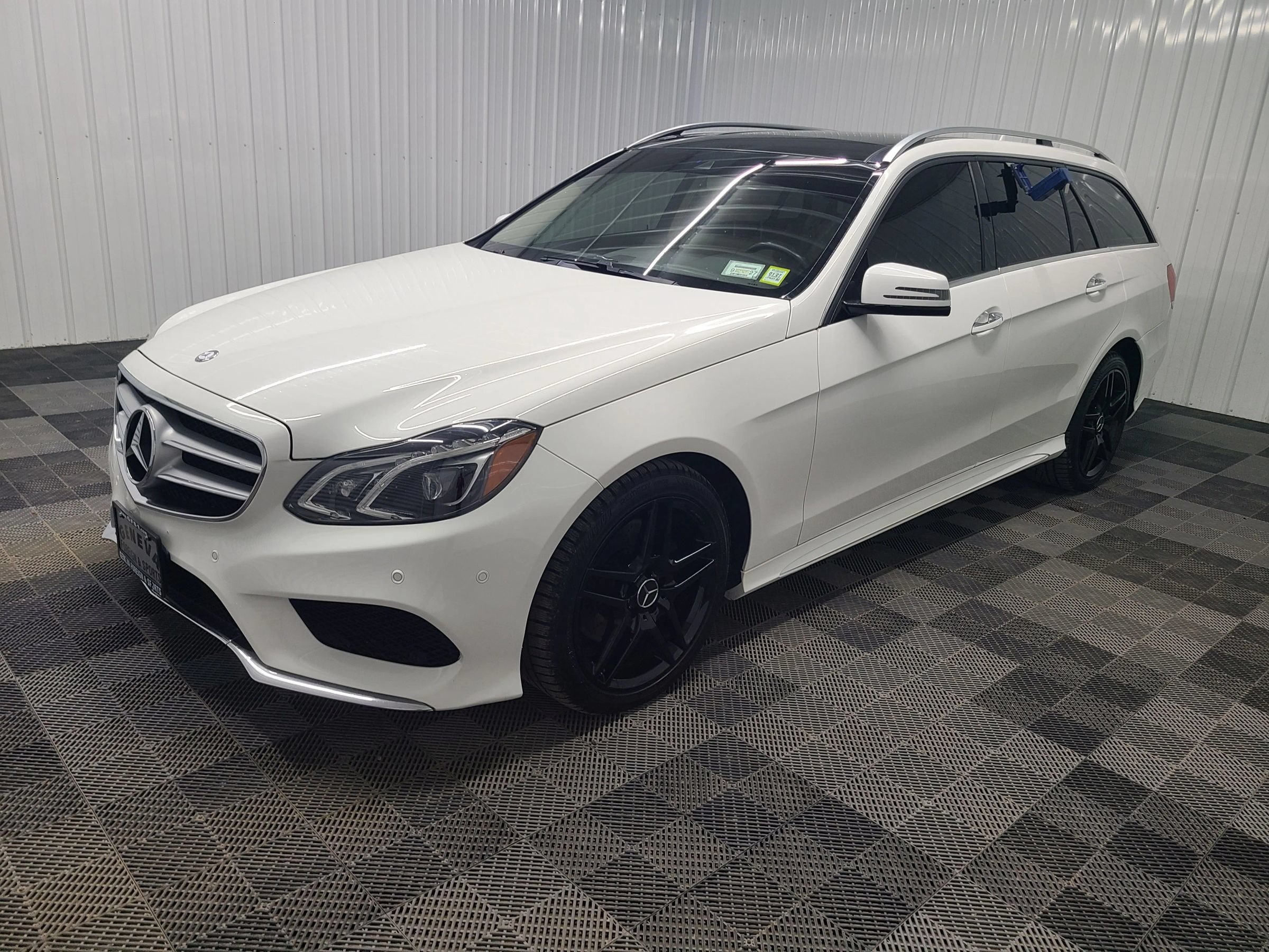 Used 2016 Mercedes-Benz E 350 4MATIC Wagon image 7